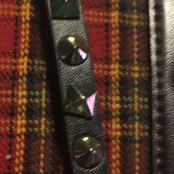 BONGO Accessories Bongo Quartz Rhinestones Watch Poshmark